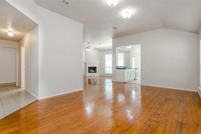 1017 Caleb Street, Burleson, TX 76028