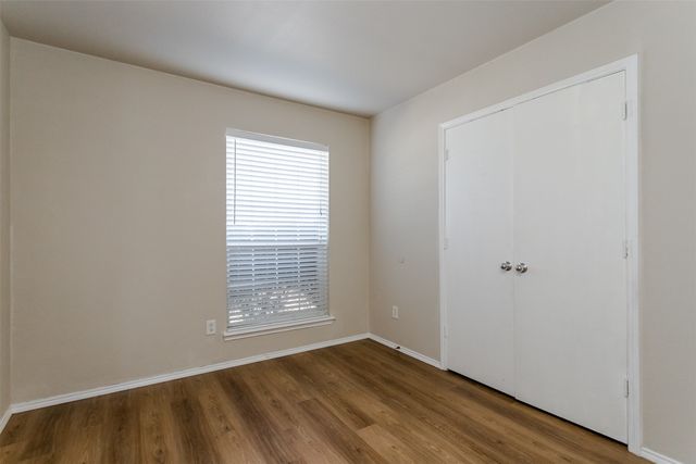 1017 Caleb Street, Burleson, TX 76028