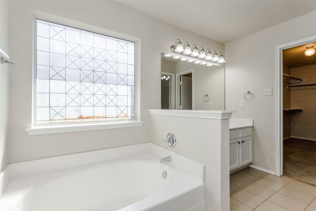 1017 Caleb Street, Burleson, TX 76028