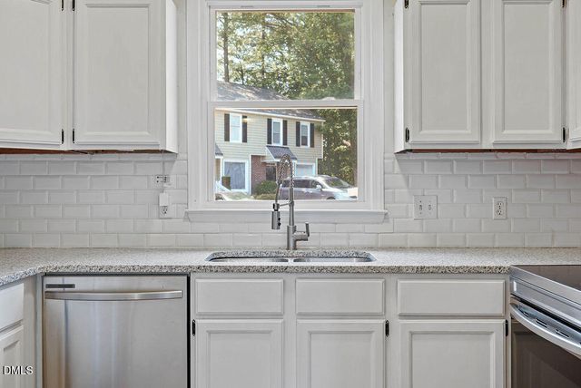 6102 Highcastle Court, Raleigh, NC 27613