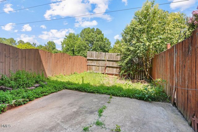 6102 Highcastle Court, Raleigh, NC 27613