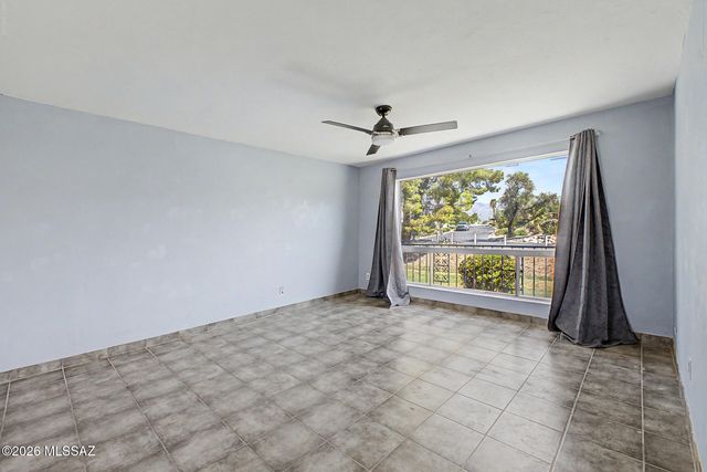 961 N Camino Las Solanas, Tucson, AZ 85710