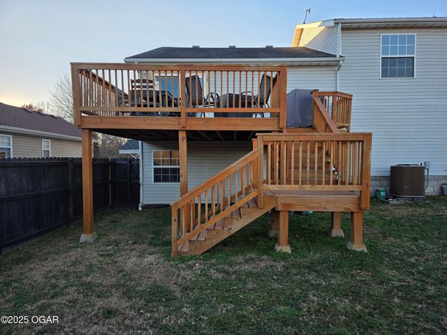 3521 Lusk Drive, Neosho, MO 64850