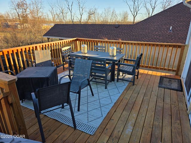 3521 Lusk Drive, Neosho, MO 64850