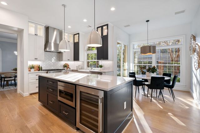 4816 Bellview Street, Bellaire, TX 77401