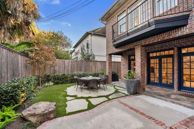 4816 Bellview Street, Bellaire, TX 77401