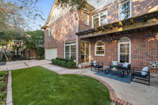 4816 Bellview Street, Bellaire, TX 77401