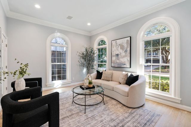 4816 Bellview Street, Bellaire, TX 77401