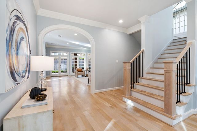 4816 Bellview Street, Bellaire, TX 77401