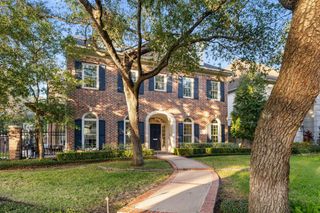 4816 Bellview Street, Bellaire, TX 77401
