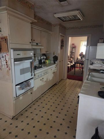 5500 CHADWYCK DR, Austin, TX 78723