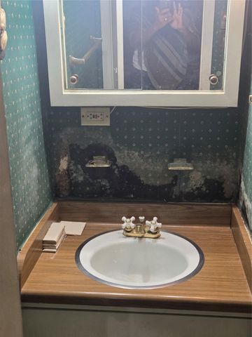 5500 CHADWYCK DR, Austin, TX 78723