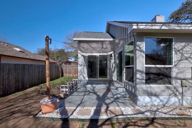 2207 Raintree PATH, Round Rock, TX 78664