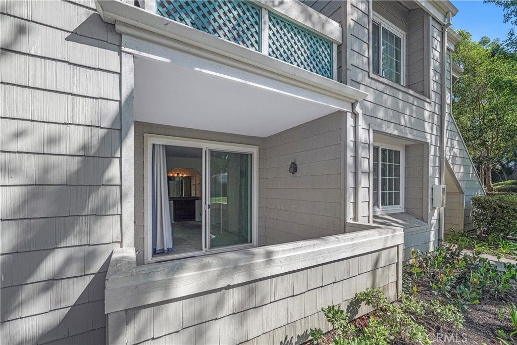 7532 Seaspring 104, Huntington Beach, CA 92648 — photo 3
