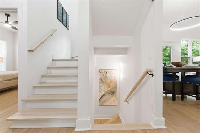 977 Fleetwood Circle, Atlanta, GA 30311