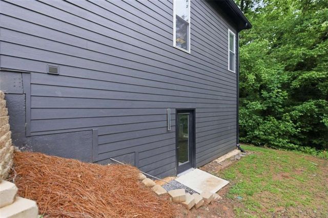 977 Fleetwood Circle, Atlanta, GA 30311