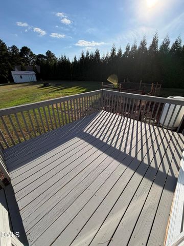 3031 Old School Road, Four Oaks, NC 27524