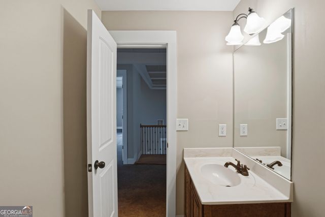 91 Camden Village Drive, Newnan, GA 30265