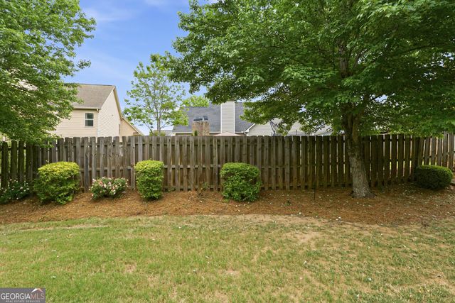 91 Camden Village Drive, Newnan, GA 30265