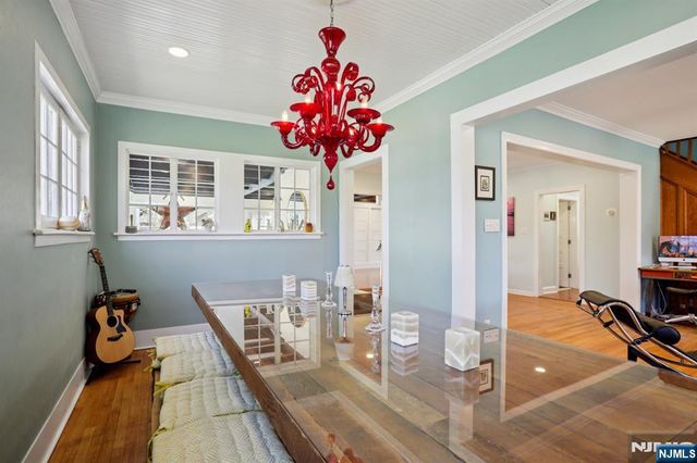 29 Park Avenue, Newton, NJ 07860