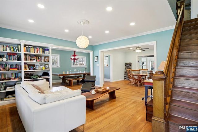 29 Park Avenue, Newton, NJ 07860