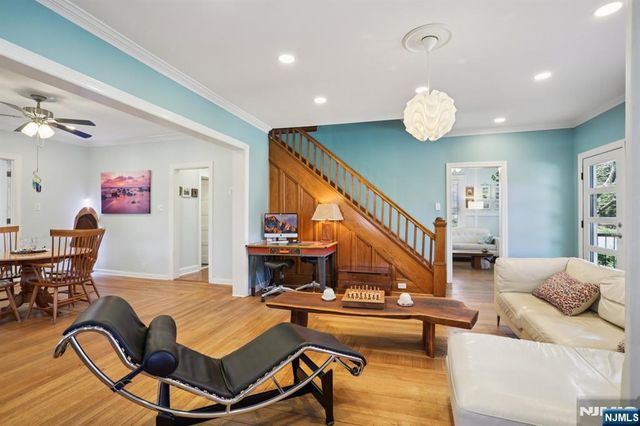 29 Park Avenue, Newton, NJ 07860
