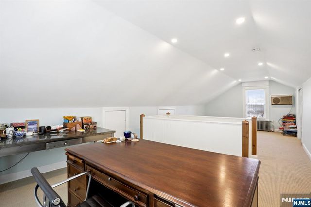 29 Park Avenue, Newton, NJ 07860