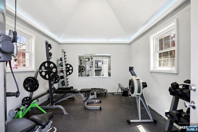 29 Park Avenue, Newton, NJ 07860