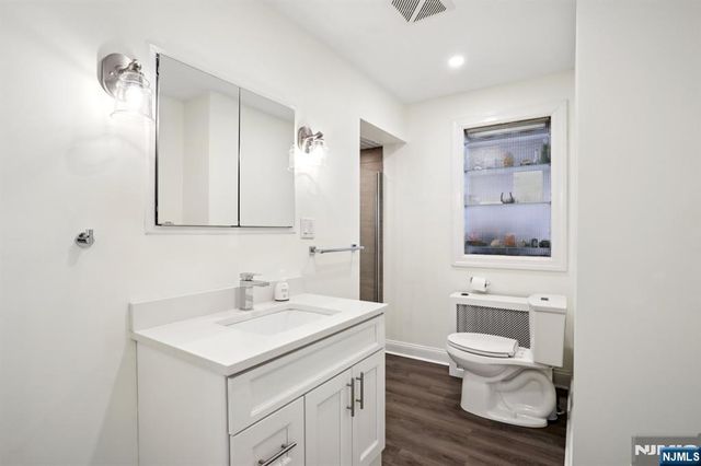 29 Park Avenue, Newton, NJ 07860