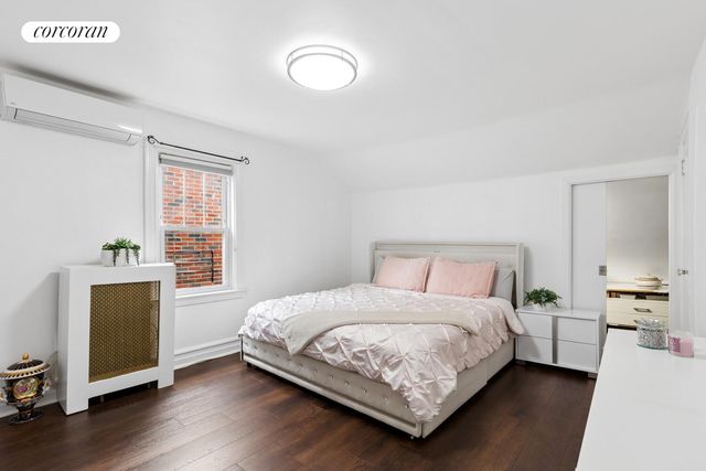 28 BULWER Place, New York City, NY 11207