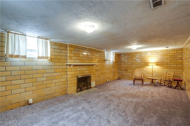 201 E 12th Street, Dover, OH 44622