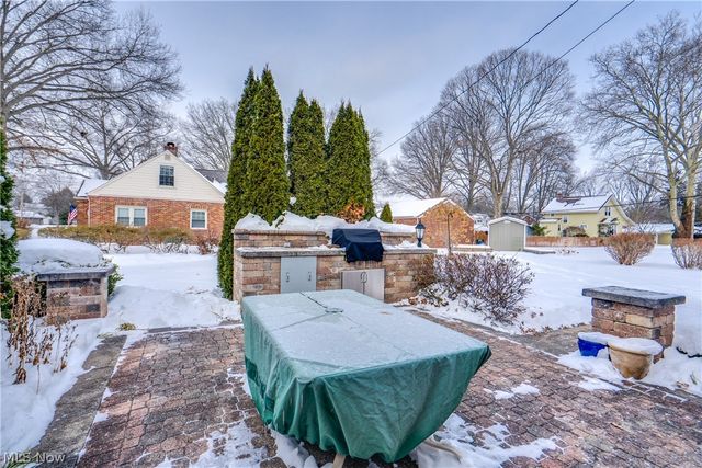 201 E 12th Street, Dover, OH 44622