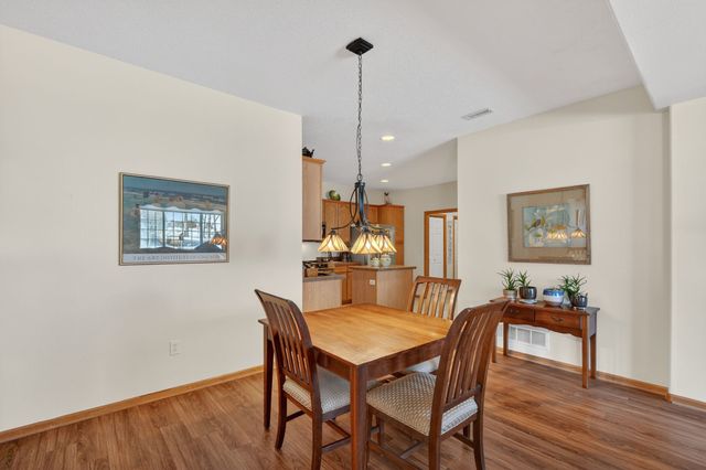 3706 NE Cottonwood Lane, Ankeny, IA 50021