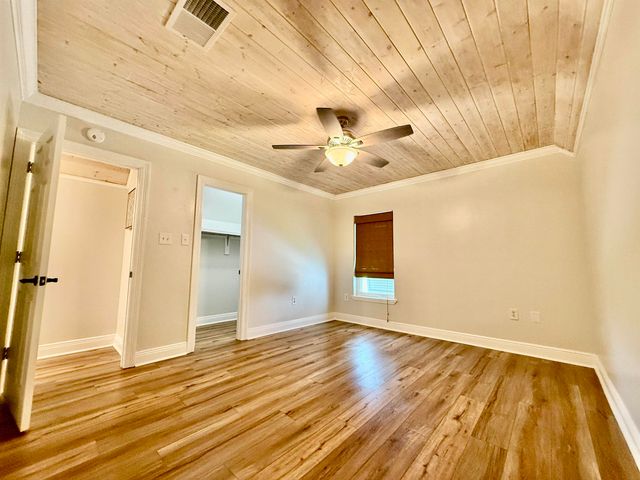 207 Woodwind Dr, Houma, LA 70360