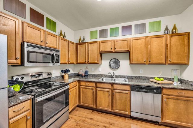 625 E Stassney LN 08-8104, Austin, TX 78745