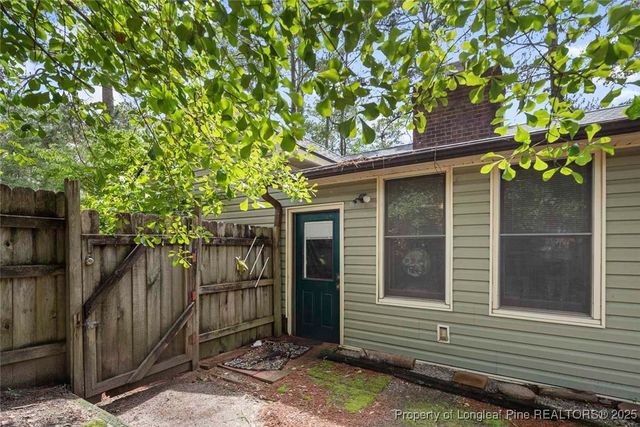 5702 Paradise Court, Fayetteville, NC 28314