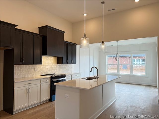 6216 Pleasant Run 935, Charlestown, IN 47111