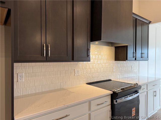 6216 Pleasant Run 935, Charlestown, IN 47111