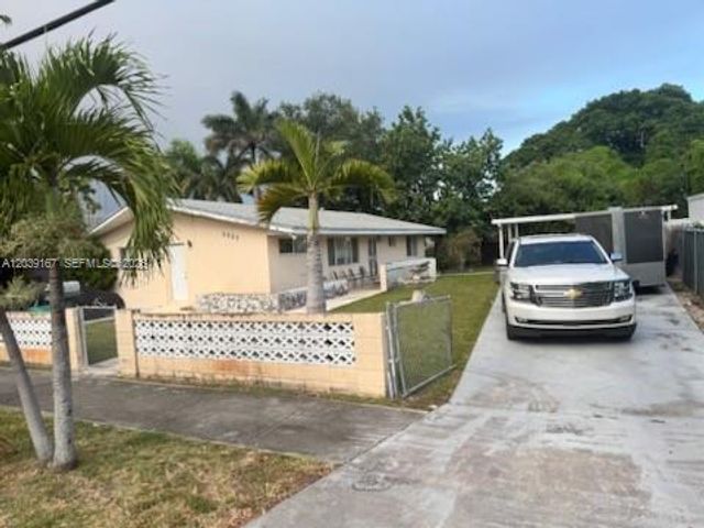5955 NW 18th Avenue, Miami, FL 33142