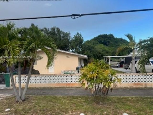5955 NW 18th Avenue, Miami, FL 33142
