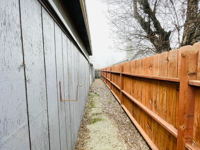 1170 Galaxy Dr, Yuba City, CA 95991