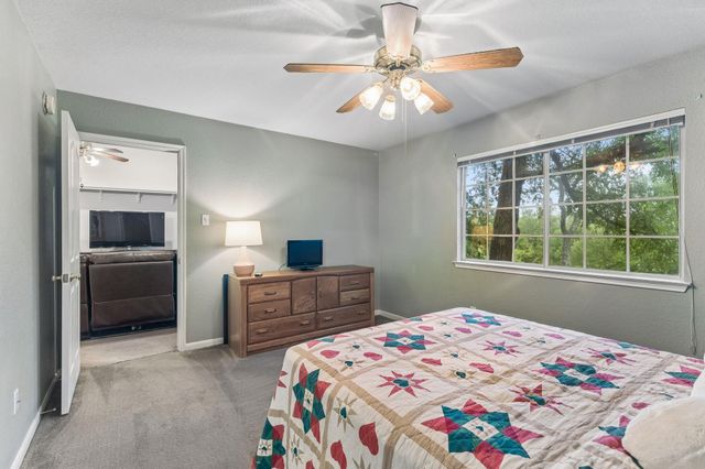 6804 Robert Dixon DR, Austin, TX 78749