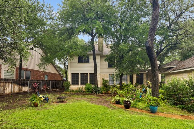 6804 Robert Dixon DR, Austin, TX 78749
