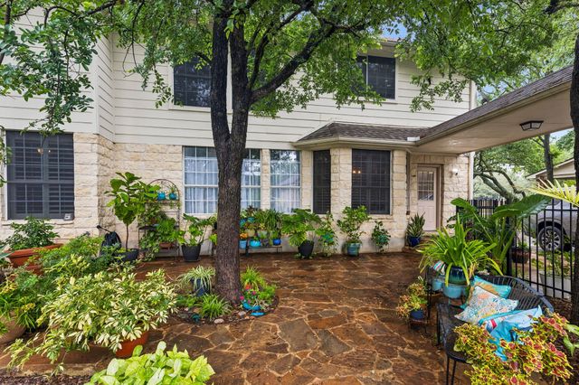 6804 Robert Dixon DR, Austin, TX 78749