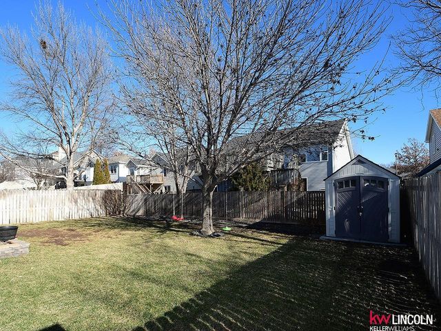 7550 Brummond Drive, Lincoln, NE 68516