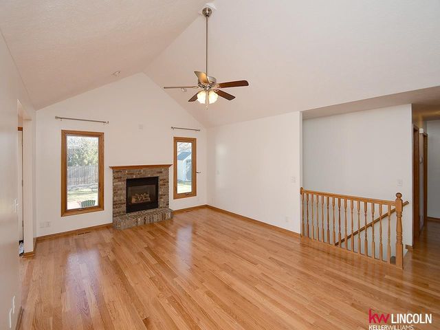 7550 Brummond Drive, Lincoln, NE 68516