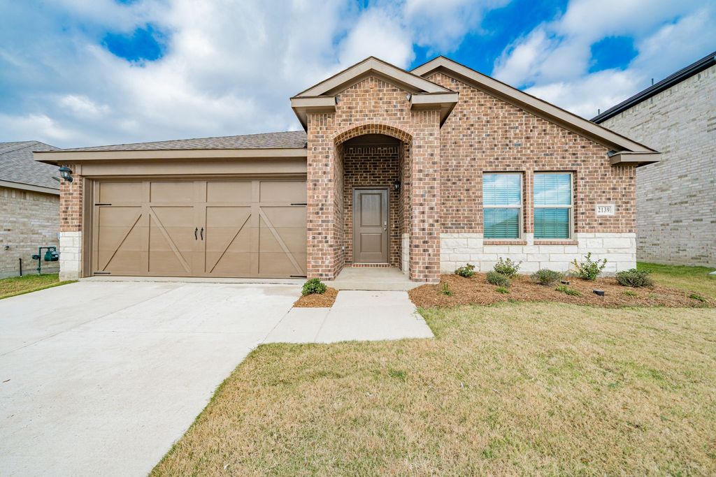 2139 Thornton Drive, Crandall, TX 75114