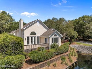1803 Glen Eagles Lane, Wilmington, NC 28405