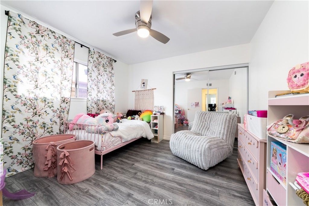 Image 17 of property listing at 10037 Sunnybrae Avenue, Chatsworth, CA 91311