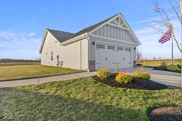 6933 E Bean Blossom Drive, Camby, IN 46113